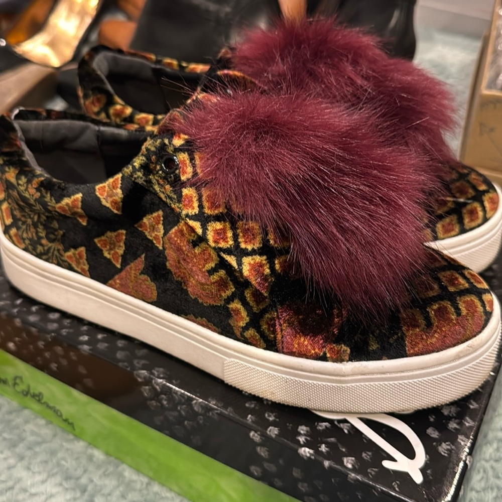 Sam Edelman black and multi velvet slip on sneakers size 7.5